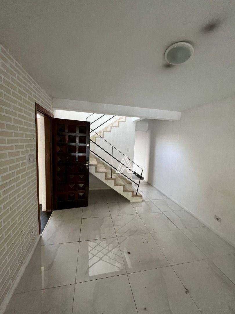 Sobrado à venda com 3 quartos, 160m² - Foto 15