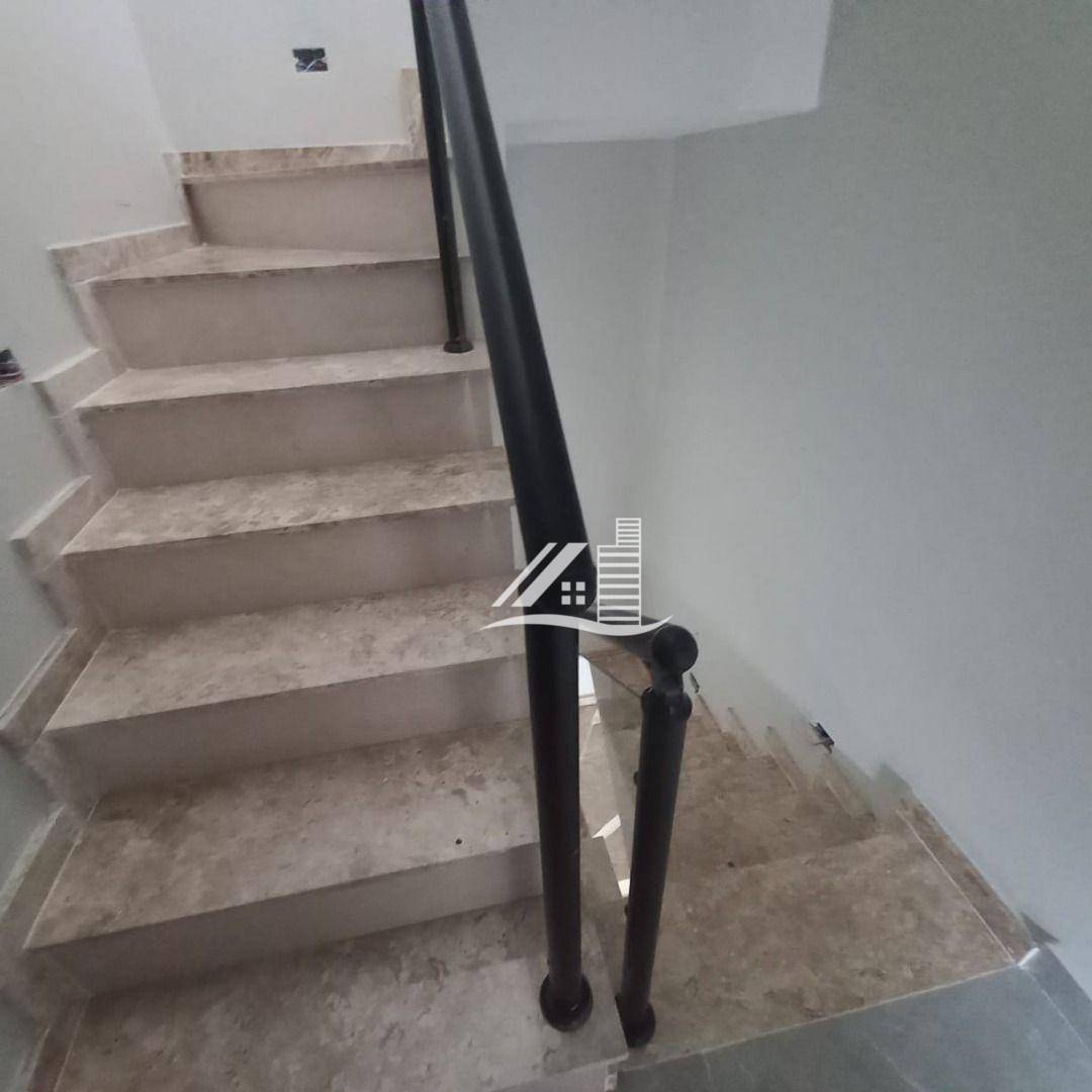 Sobrado à venda com 2 quartos, 130m² - Foto 8