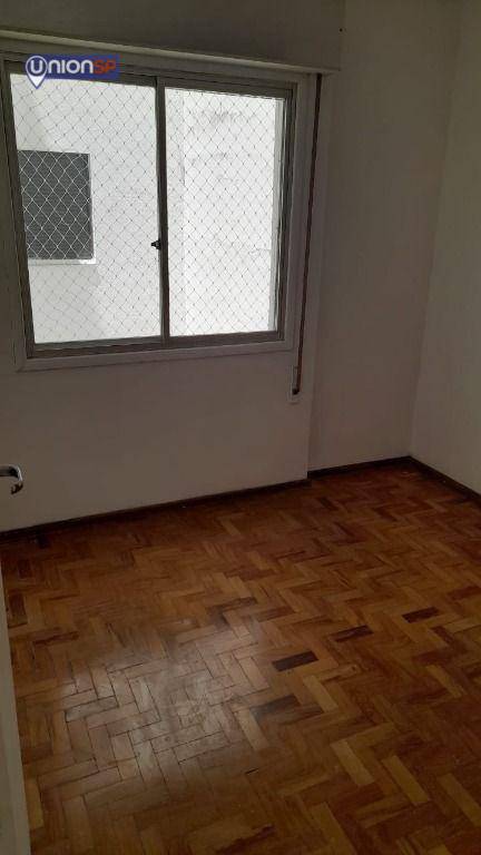 Apartamento à venda com 3 quartos, 76m² - Foto 4