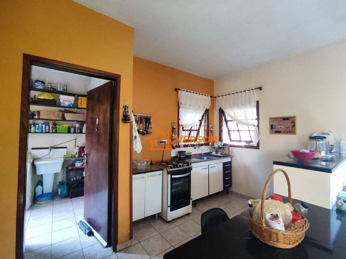 Casa à venda com 3 quartos, 148m² - Foto 9