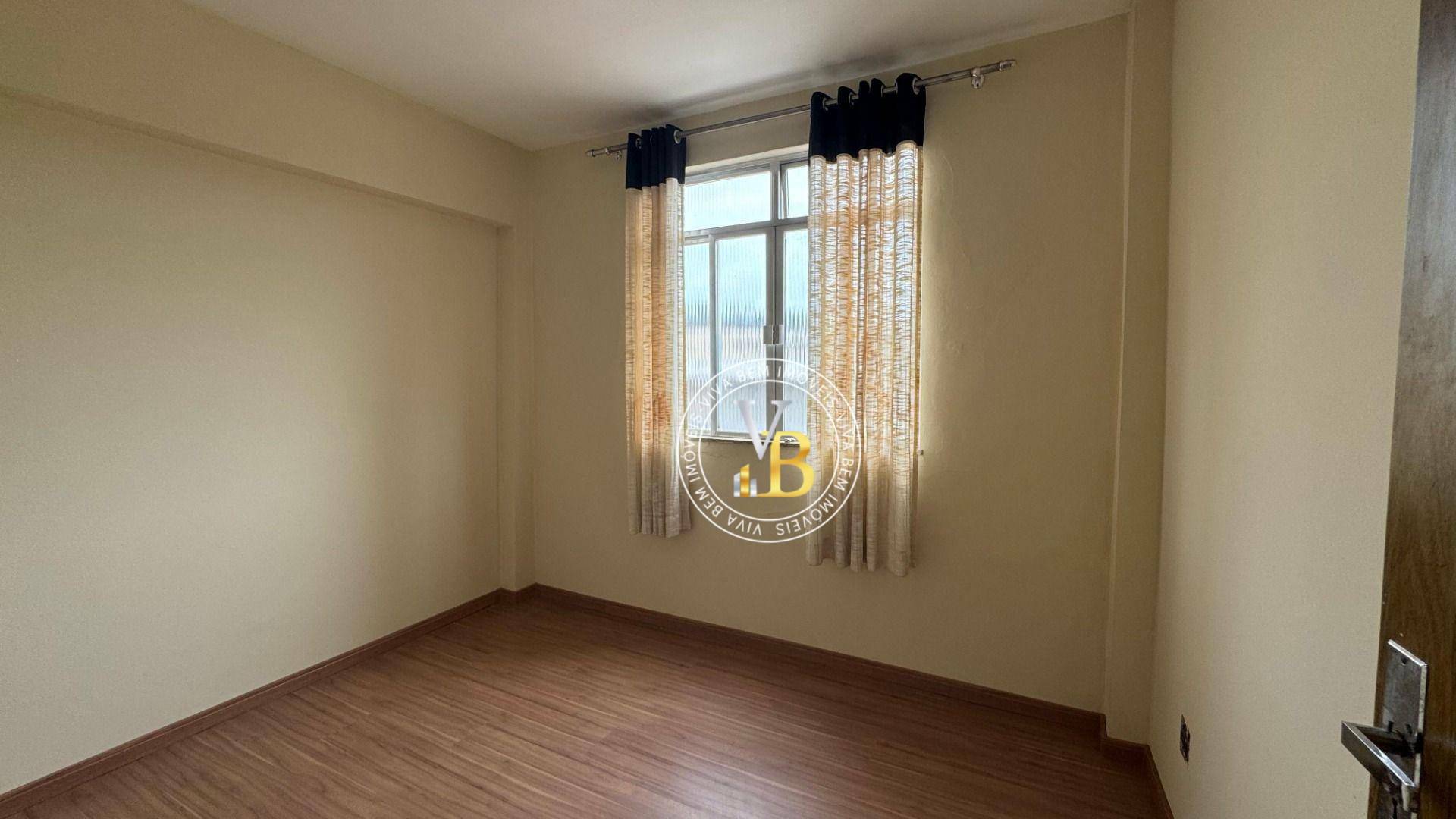 Apartamento para alugar com 3 quartos, 85m² - Foto 4