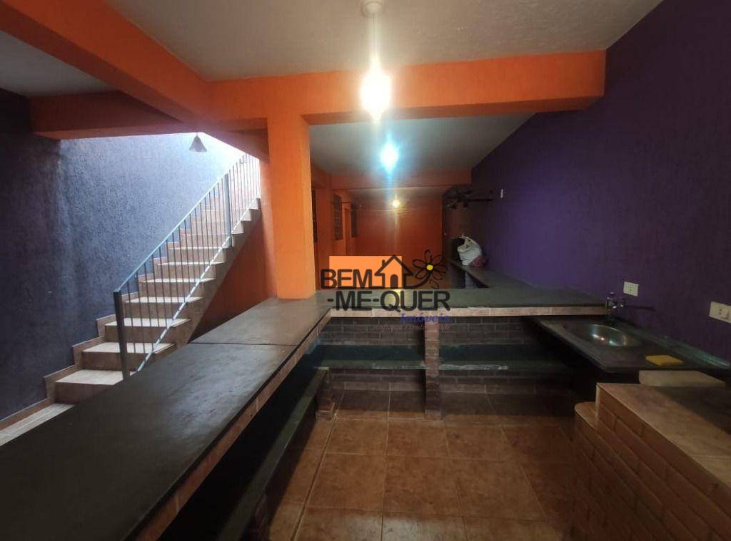 Sobrado à venda com 3 quartos, 197m² - Foto 4