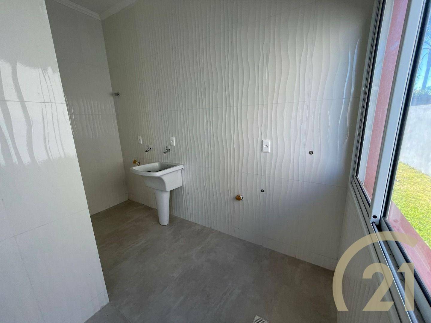 Casa de Condomínio à venda com 3 quartos, 220m² - Foto 5