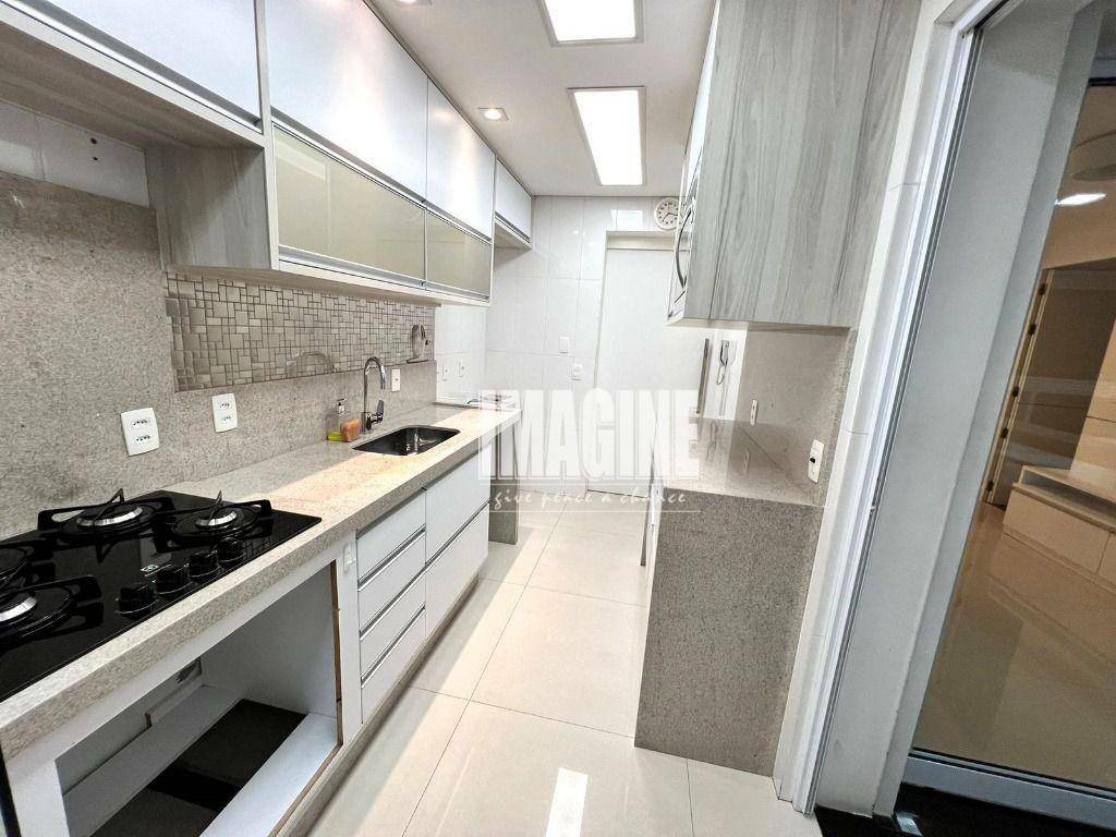 Apartamento à venda com 3 quartos, 91m² - Foto 12