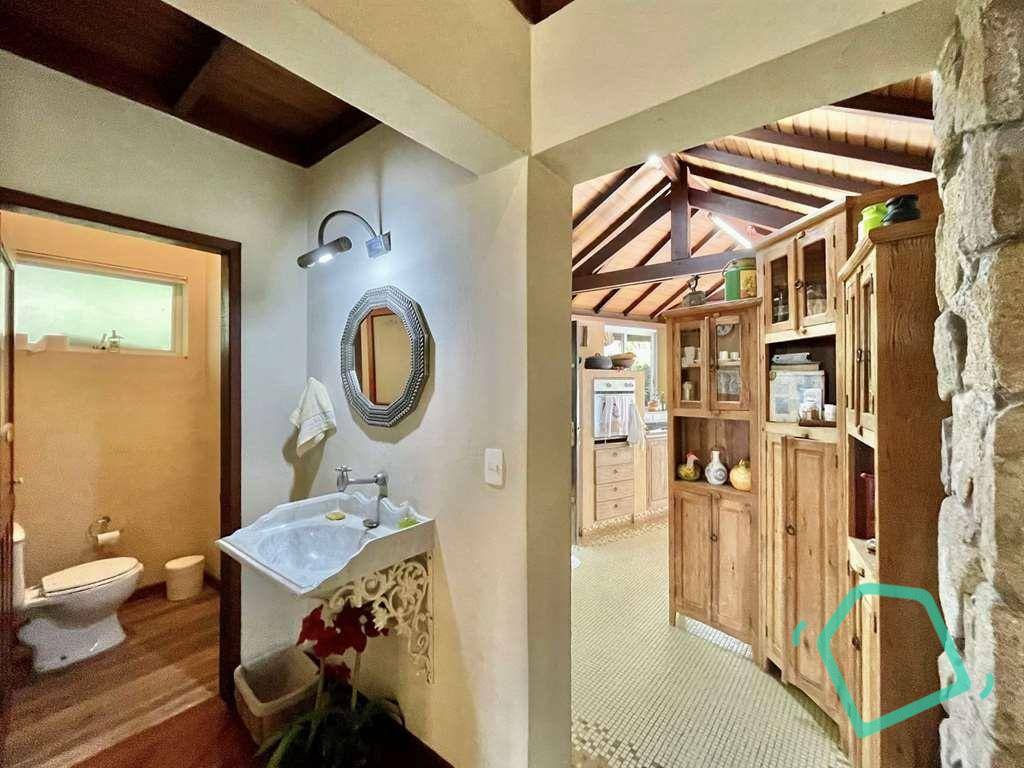 Casa de Condomínio à venda com 4 quartos, 439m² - Foto 14