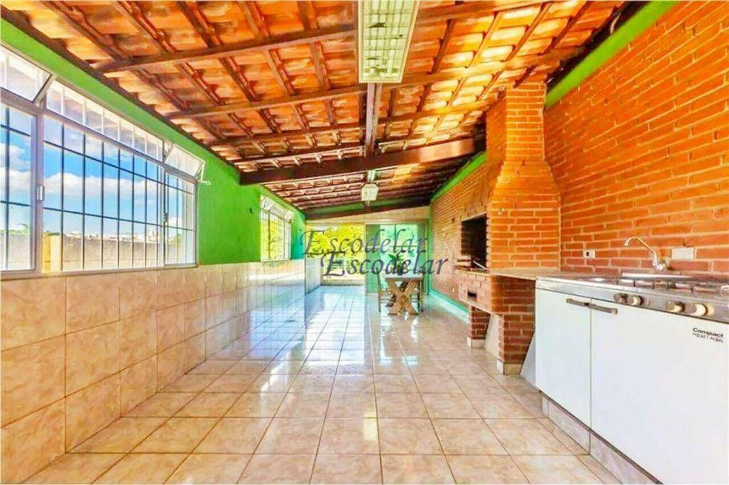 Sobrado à venda com 2 quartos, 170m² - Foto 18