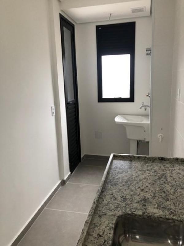 Apartamento à venda com 2 quartos, 64m² - Foto 10