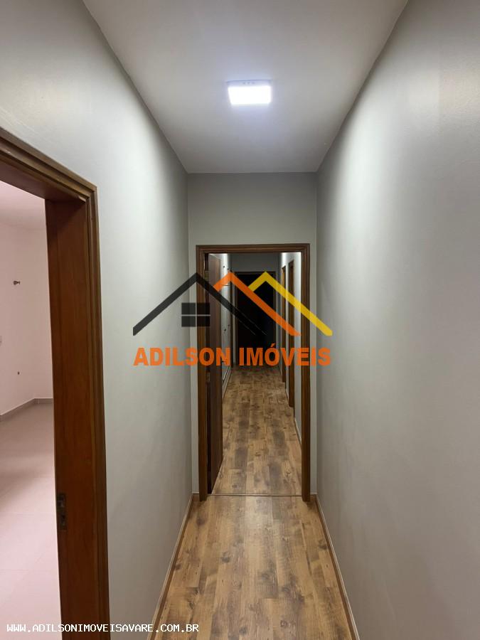 Casa à venda com 3 quartos, 168m² - Foto 6