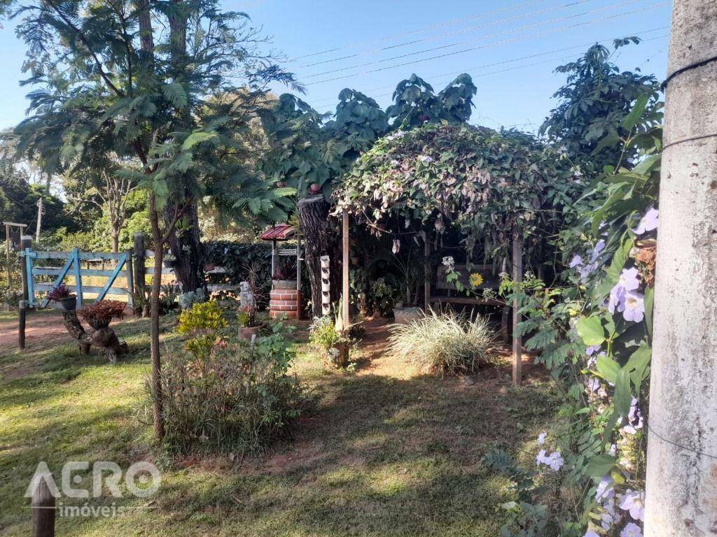 Chácara à venda com 4 quartos, 300m² - Foto 20