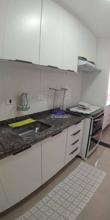 Apartamento à venda com 3 quartos, 67m² - Foto 4