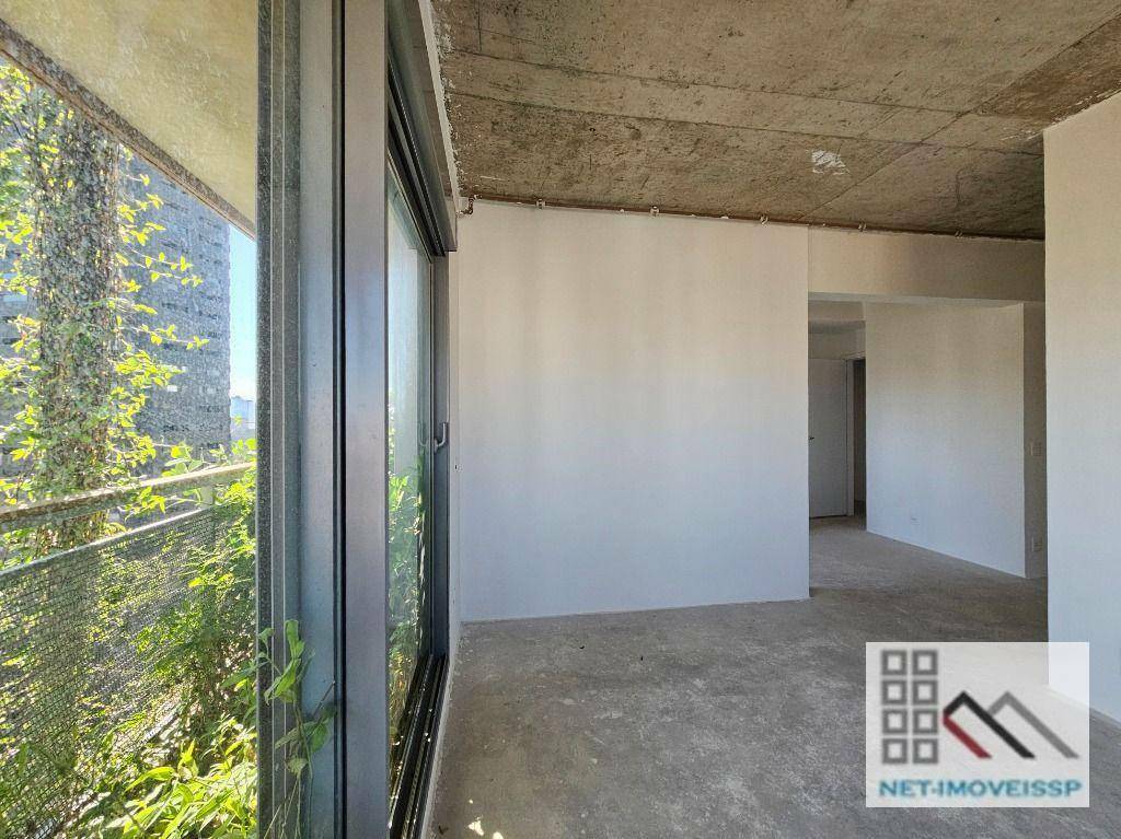 Apartamento à venda com 3 quartos, 197m² - Foto 17