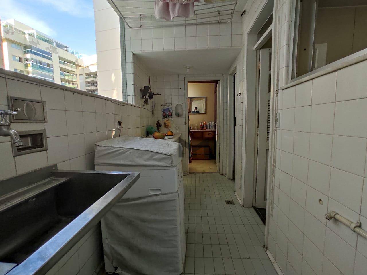 Apartamento à venda com 4 quartos, 172m² - Foto 19