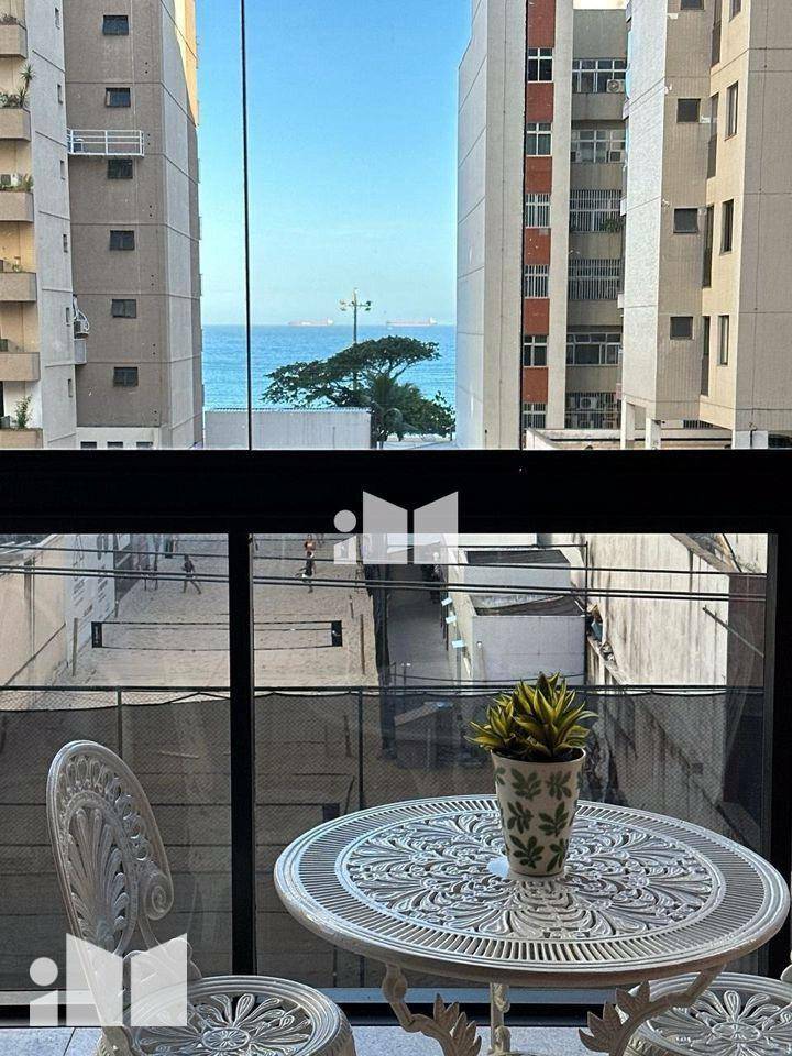 Apartamento à venda com 3 quartos, 83m² - Foto 1