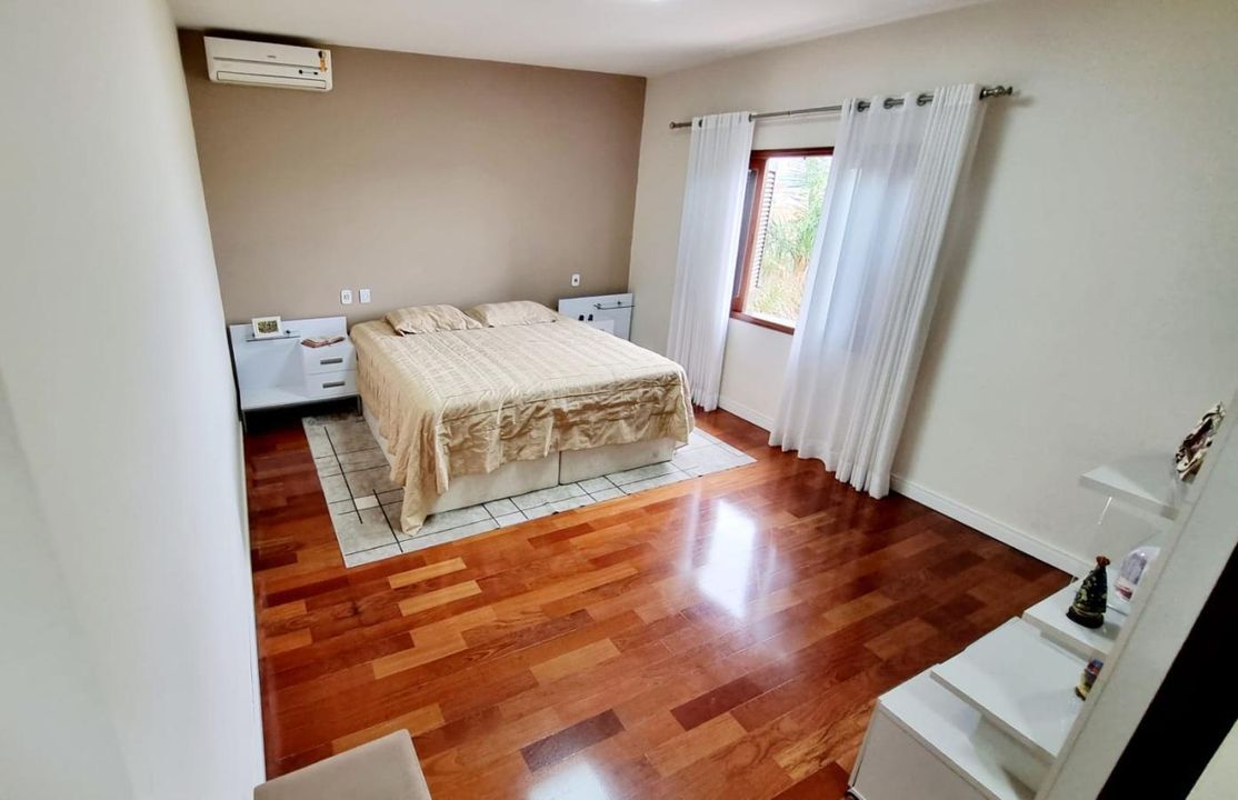 Casa de Condomínio à venda com 4 quartos, 445m² - Foto 30