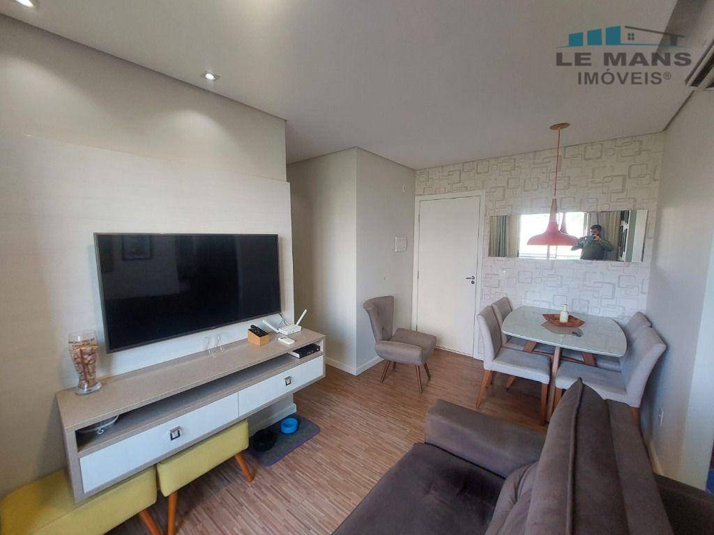 Apartamento à venda com 2 quartos, 53m² - Foto 2