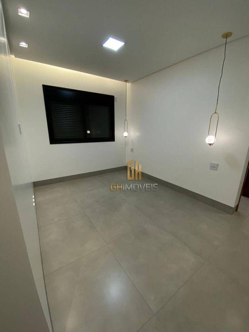 Casa de Condomínio à venda com 3 quartos, 155m² - Foto 4