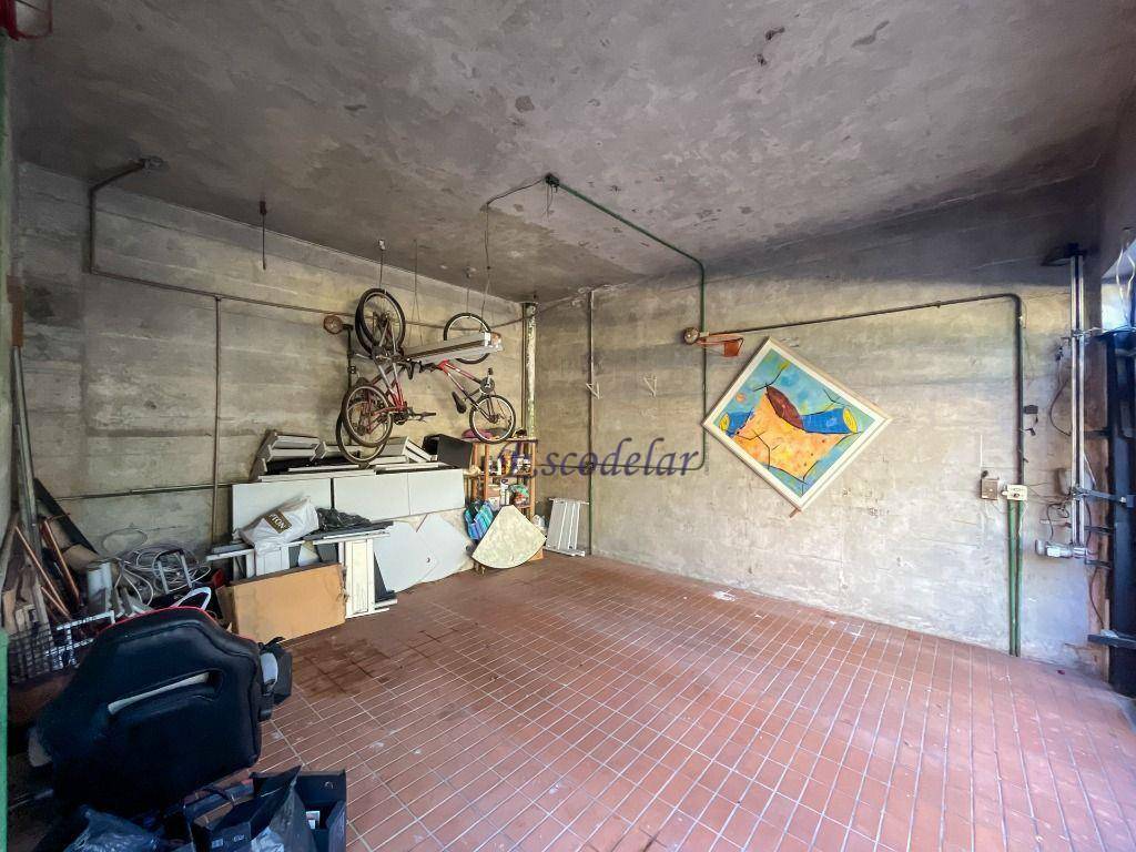 Casa de Condomínio à venda com 3 quartos, 400m² - Foto 6