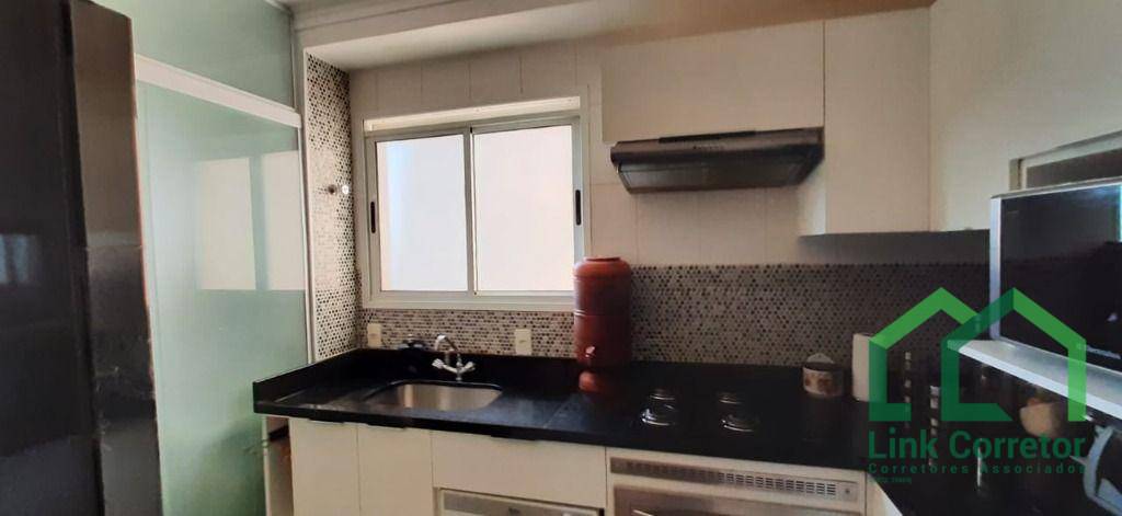 Apartamento à venda com 3 quartos, 76m² - Foto 35