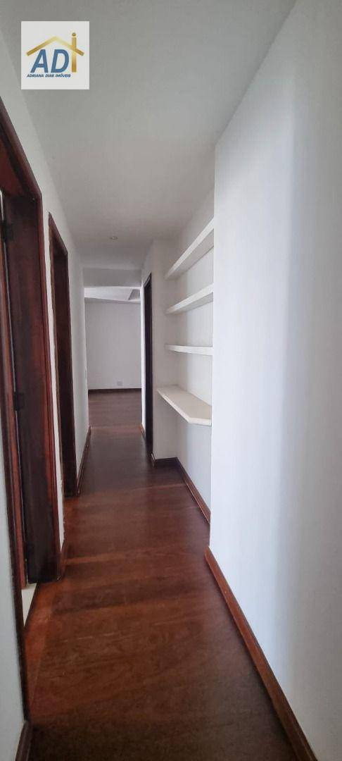 Apartamento para alugar com 3 quartos, 127m² - Foto 3