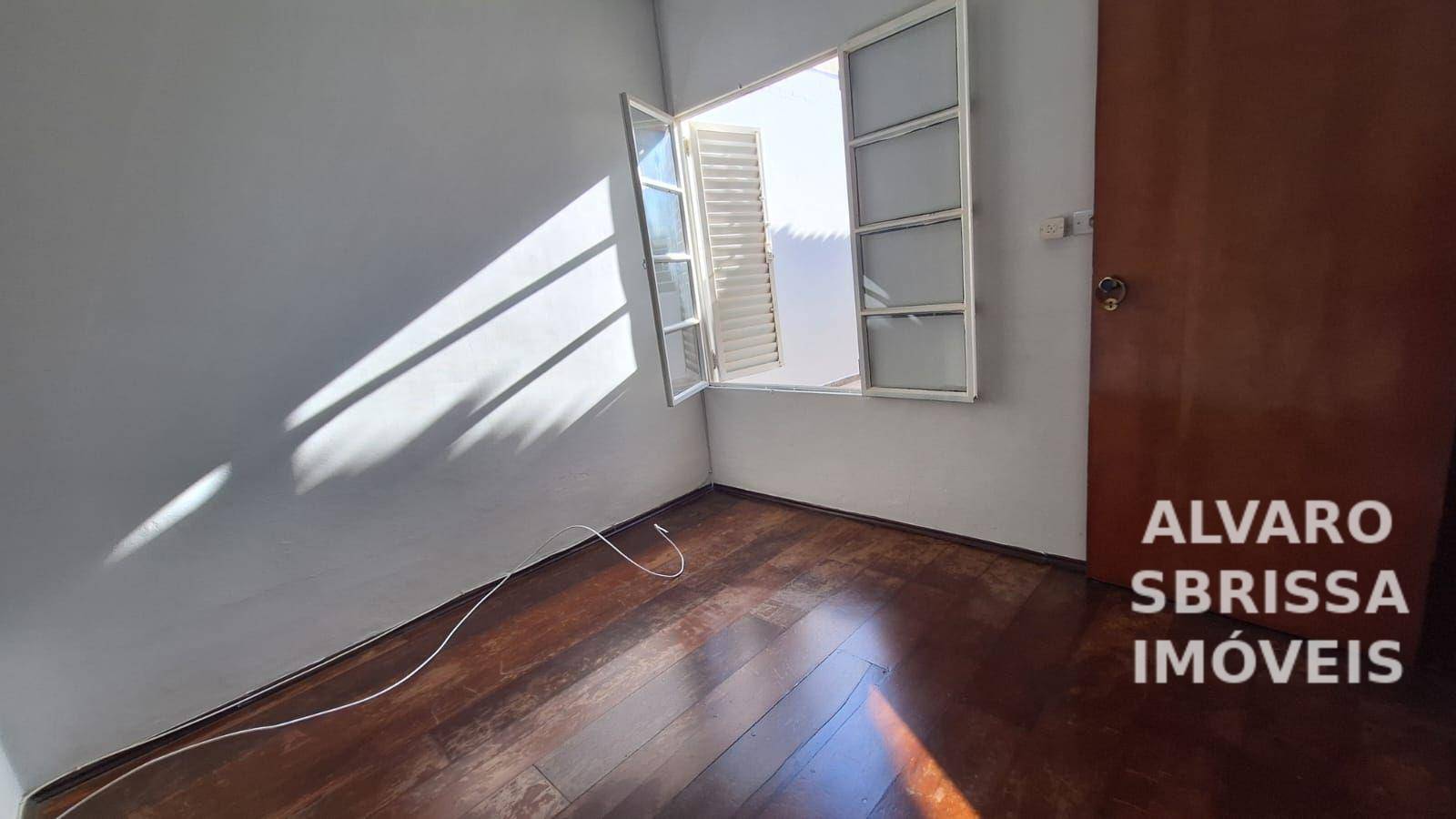 Casa para alugar com 3 quartos, 100m² - Foto 12