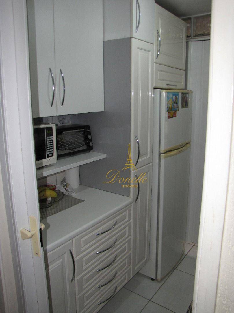 Apartamento à venda com 2 quartos, 46m² - Foto 18