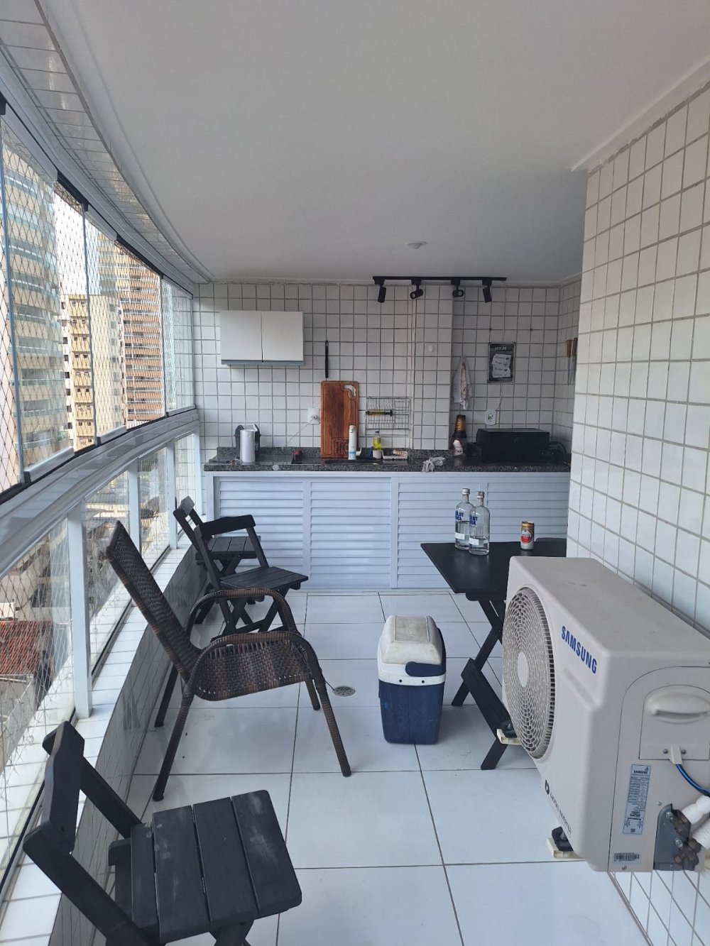 Apartamento à venda com 2 quartos, 139m² - Foto 3