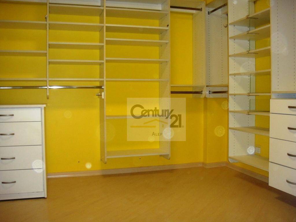 Apartamento à venda com 4 quartos, 204m² - Foto 13