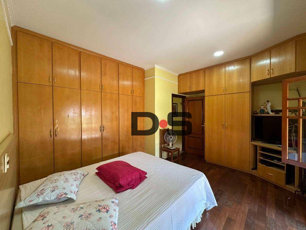 Chácara à venda com 6 quartos, 500m² - Foto 10
