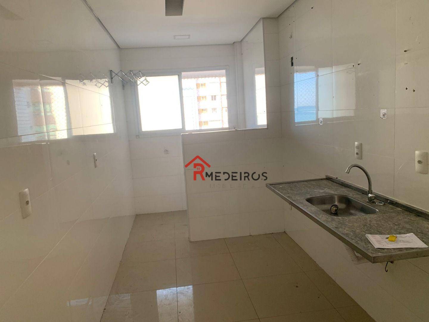 Apartamento para alugar com 2 quartos, 95m² - Foto 28