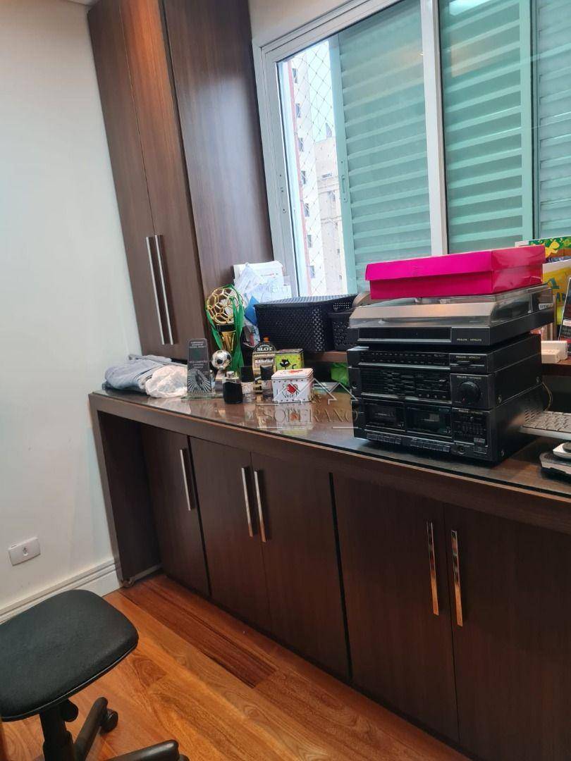 Apartamento à venda com 3 quartos, 140m² - Foto 11