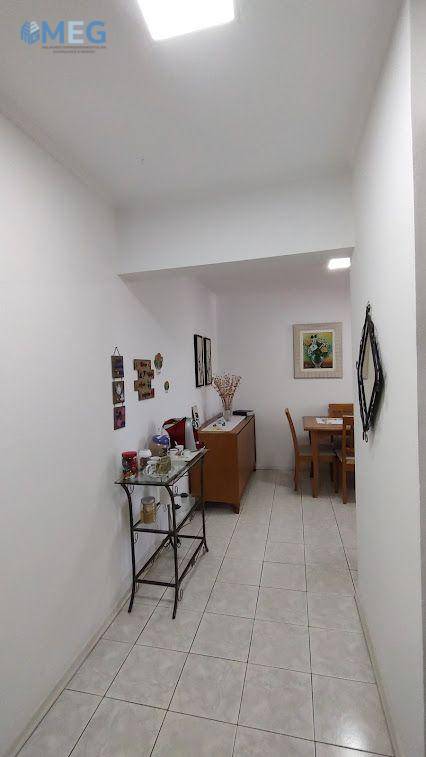 Apartamento à venda com 2 quartos, 62m² - Foto 13