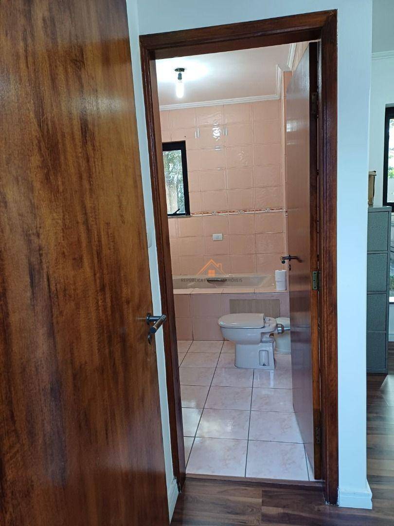 Sobrado à venda com 4 quartos, 200m² - Foto 26