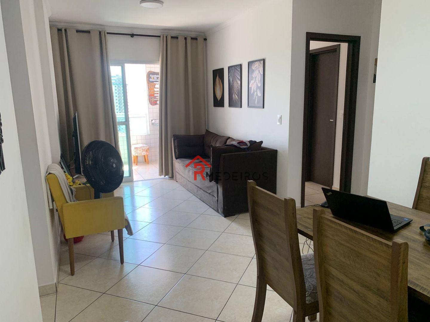 Apartamento à venda com 2 quartos, 79m² - Foto 1