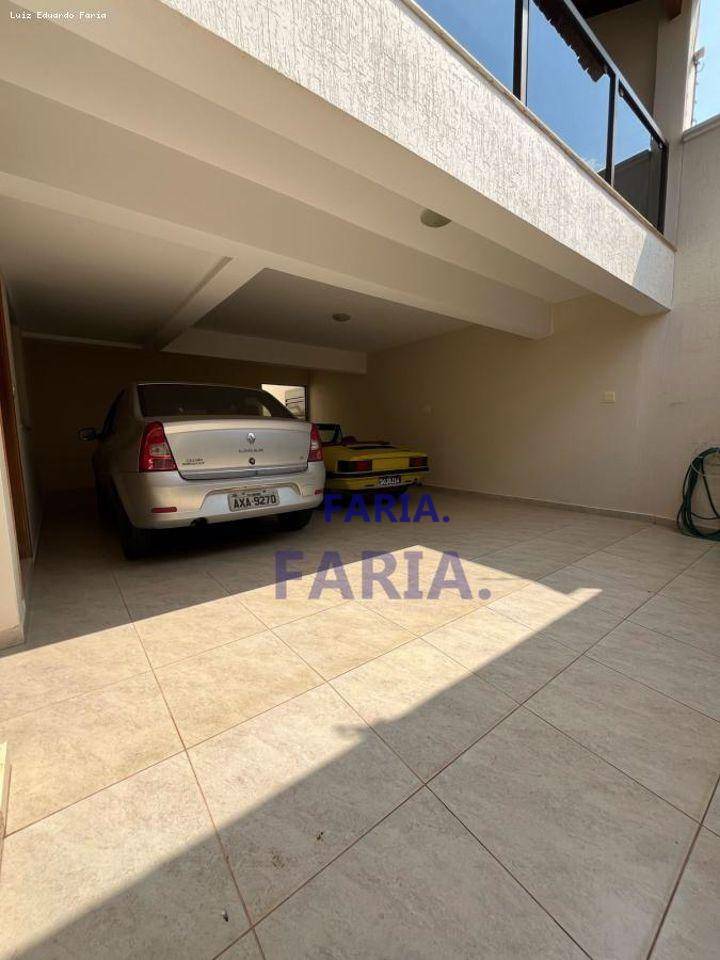 Casa à venda com 4 quartos, 300M2 - Foto 5