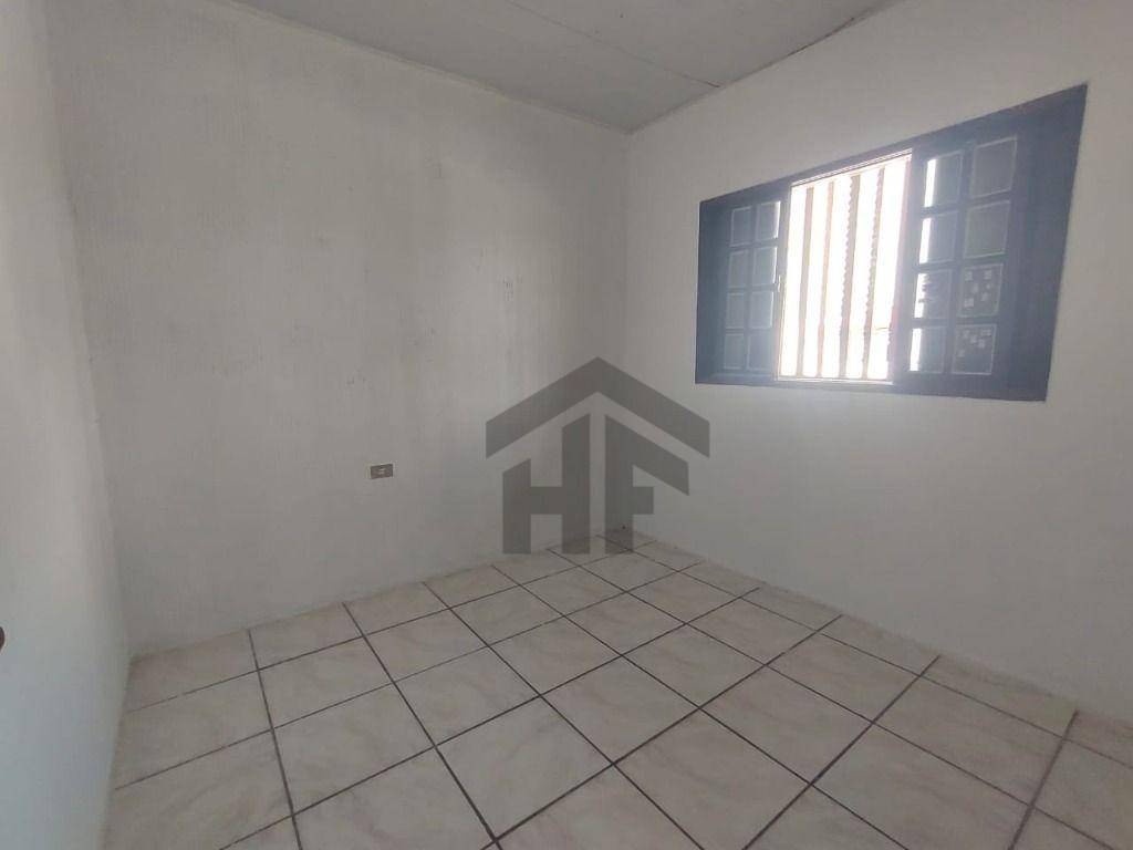 Casa à venda e aluguel com 3 quartos, 150m² - Foto 7