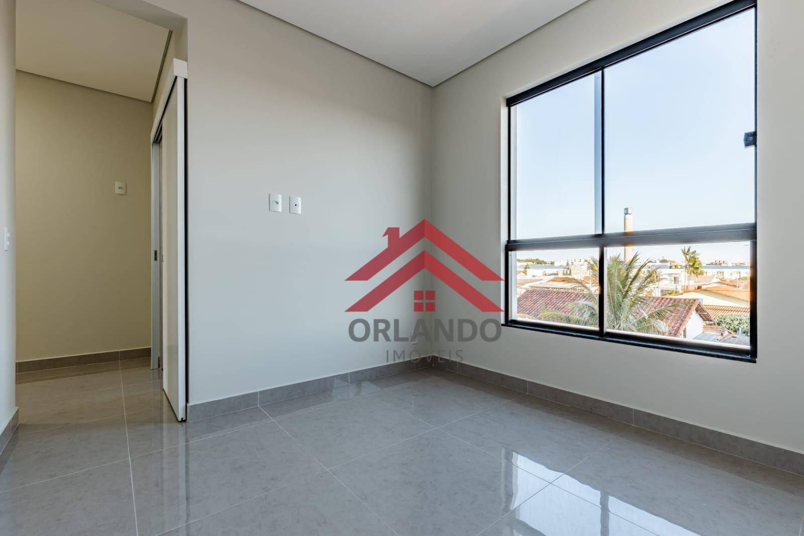 Apartamento à venda com 3 quartos, 110m² - Foto 3