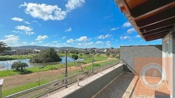 Casa à venda com 3 quartos, 244m² - Foto 26