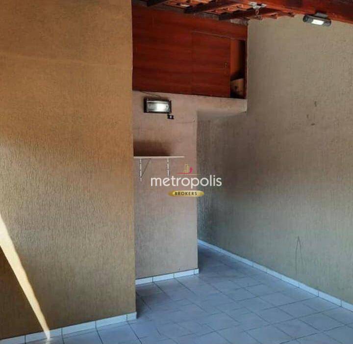 Sobrado à venda com 2 quartos, 240m² - Foto 14