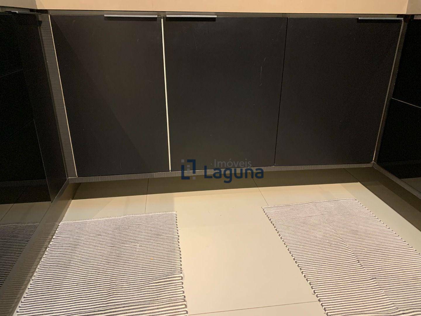 Apartamento à venda com 2 quartos, 165m² - Foto 31