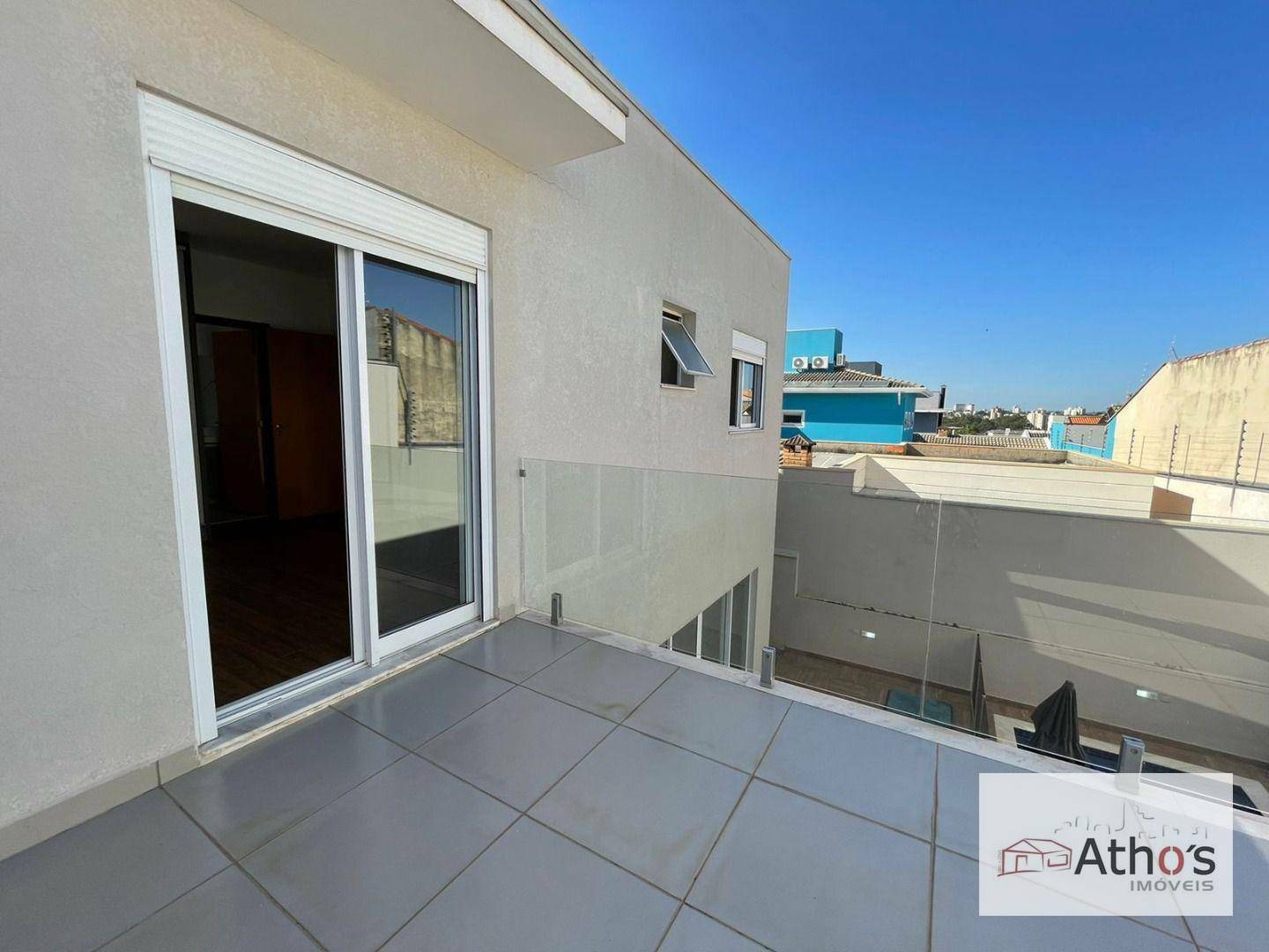 Sobrado à venda e aluguel com 3 quartos, 278m² - Foto 2