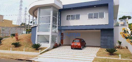 Casa de Condomínio à venda com 3 quartos, 230m² - Foto 4