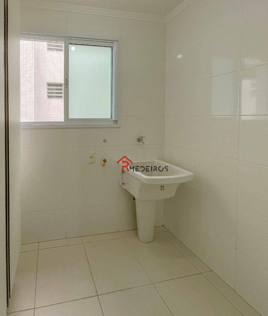 Apartamento à venda com 3 quartos, 114m² - Foto 18