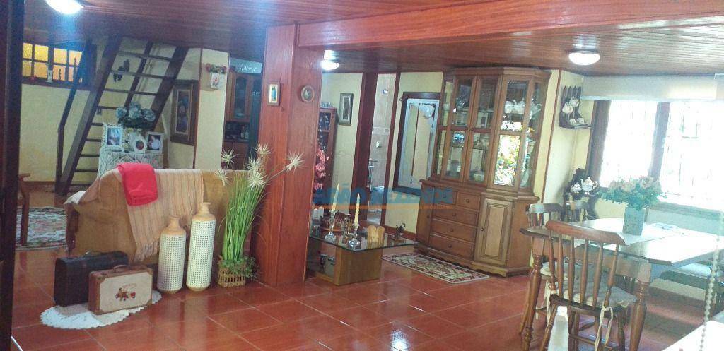 Casa de Condomínio à venda com 3 quartos, 309m² - Foto 4