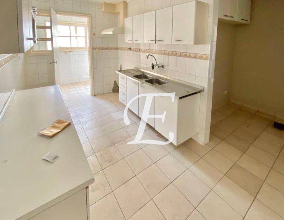 Apartamento à venda com 4 quartos, 170m² - Foto 15