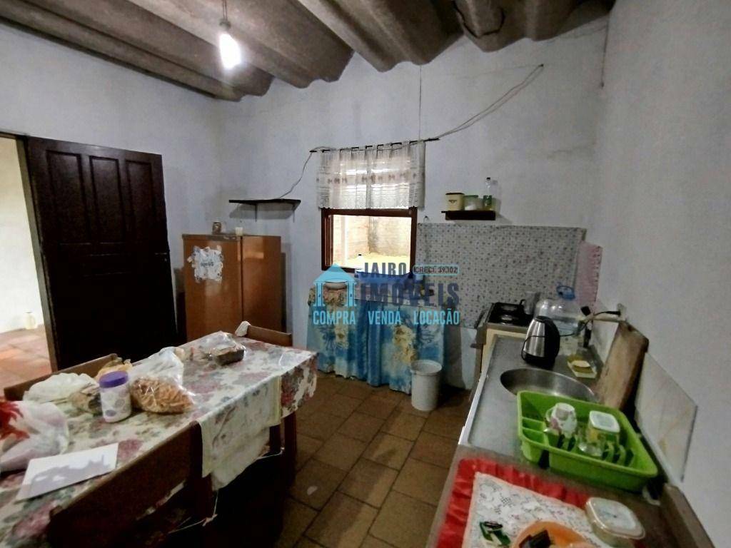 Casa à venda com 3 quartos, 300M2 - Foto 6