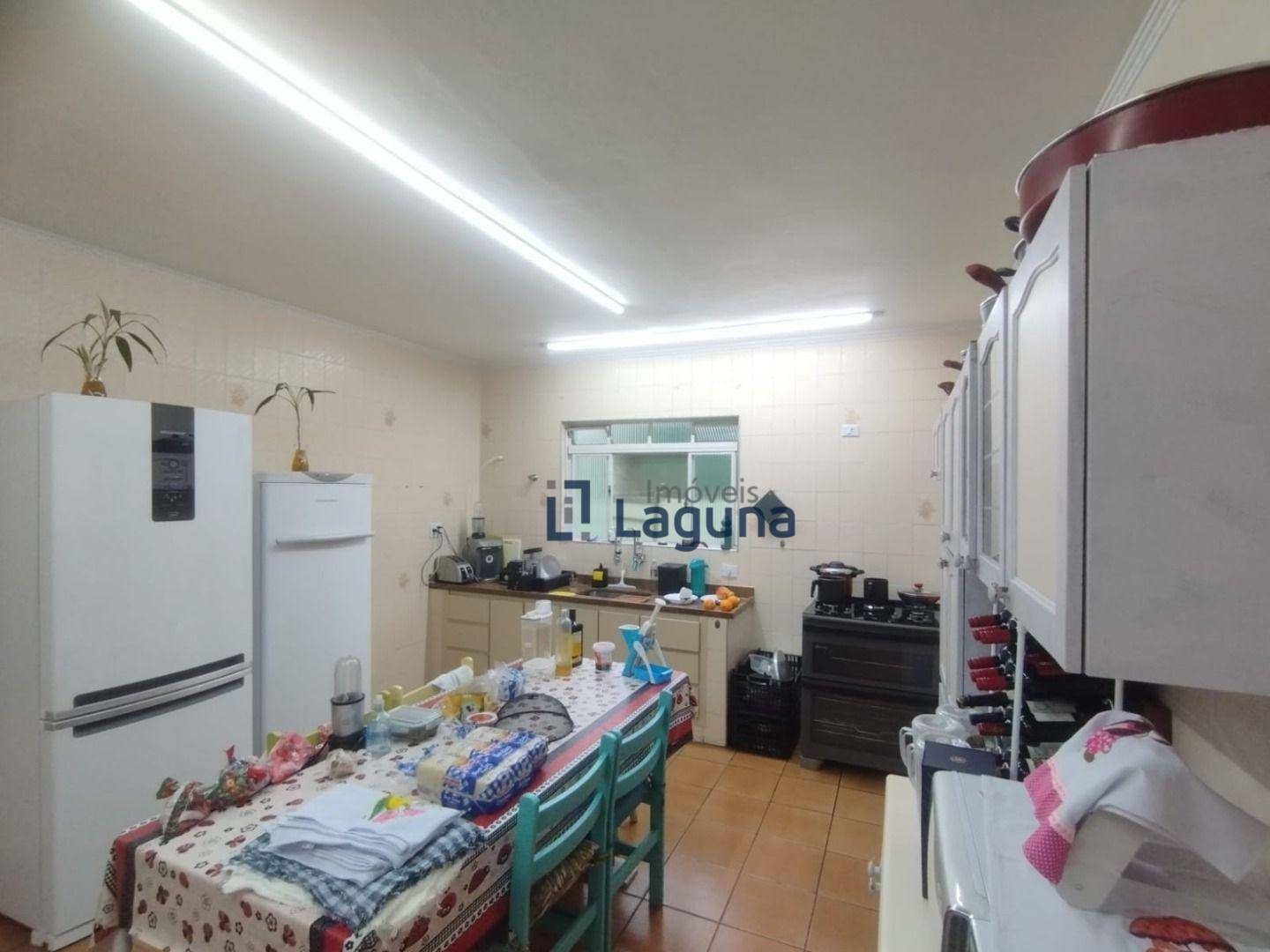 Casa para alugar, 180m² - Foto 9