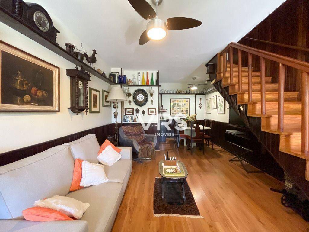 Casa à venda com 3 quartos, 75m² - Foto 3