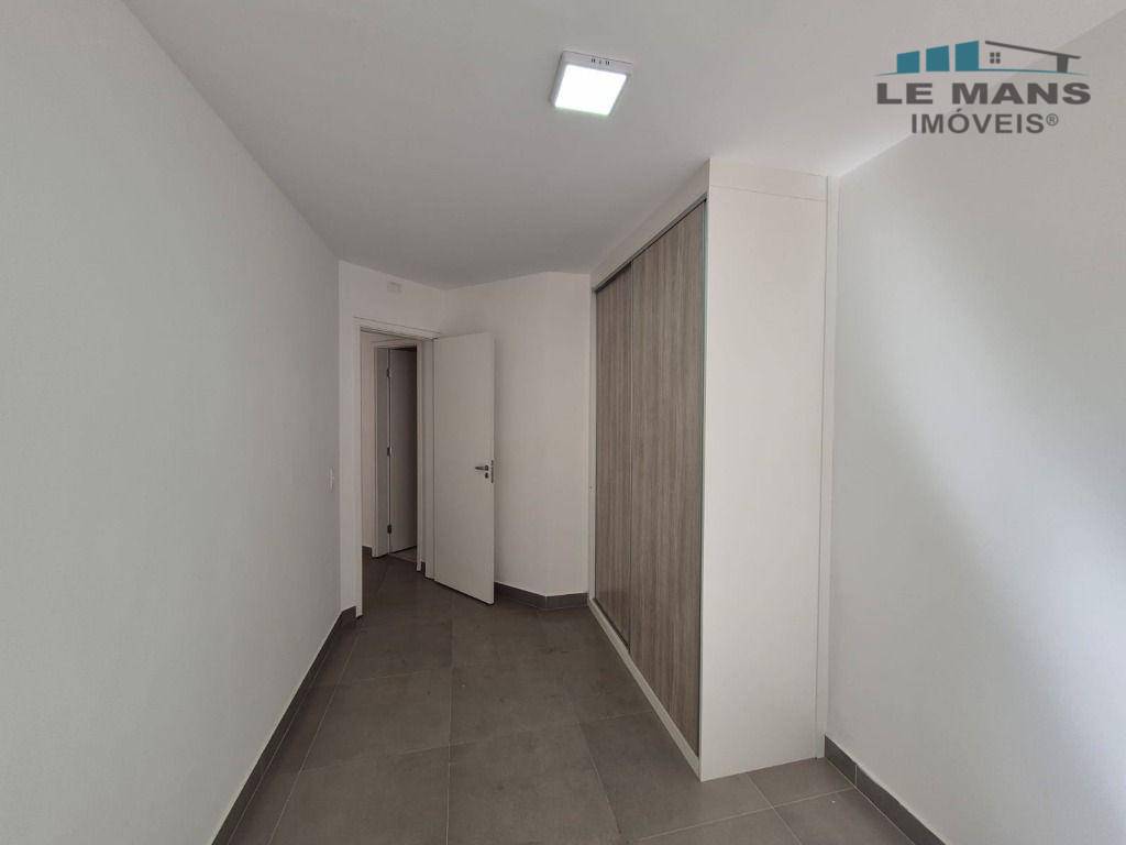 Apartamento à venda e aluguel com 2 quartos, 66m² - Foto 9