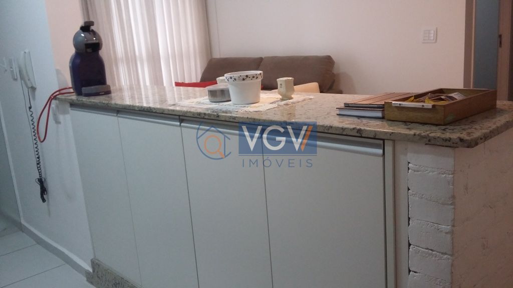 Apartamento à venda com 2 quartos, 65m² - Foto 14