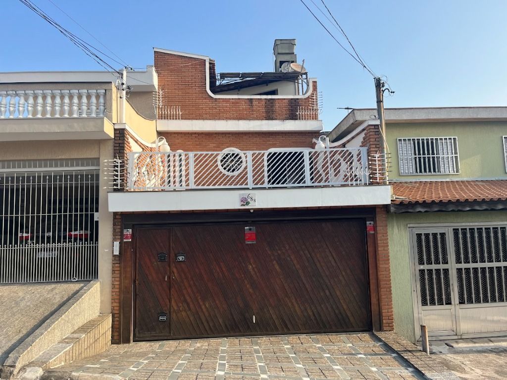 Sobrado à venda com 4 quartos, 301m² - Foto 2